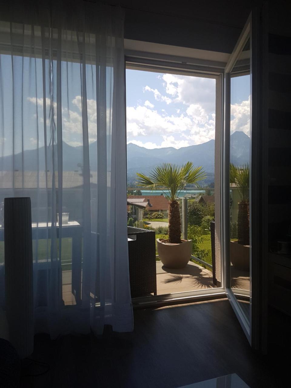 Apartment Seeblick Drobollach am Faakersee Exterior photo